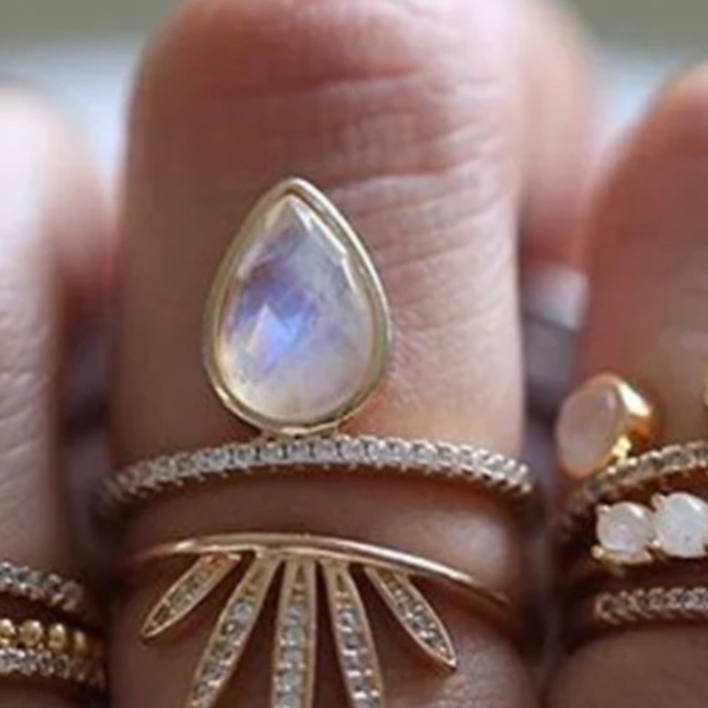Melanie Auld Teardrop Stacking Ring in Moonstone & Gold